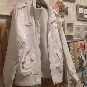 Egg shell jacket